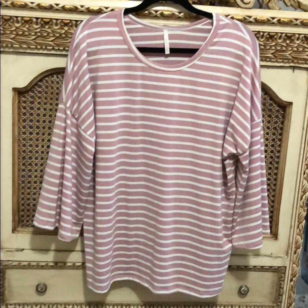 Lime n Chili top. Worn once.